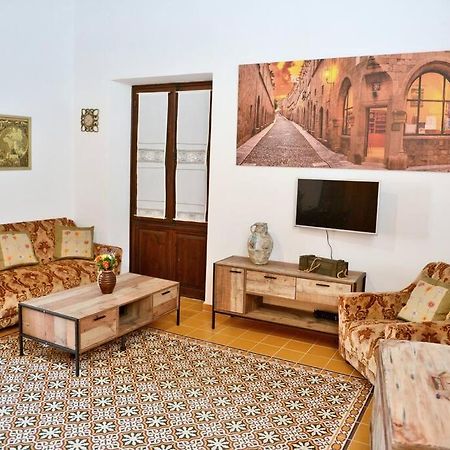 Meandros Suite In Old Town Rhodes City Екстериор снимка