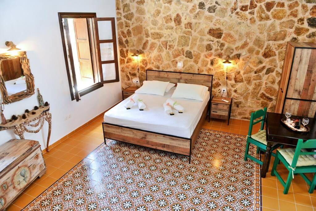 Meandros Suite In Old Town Rhodes City Екстериор снимка