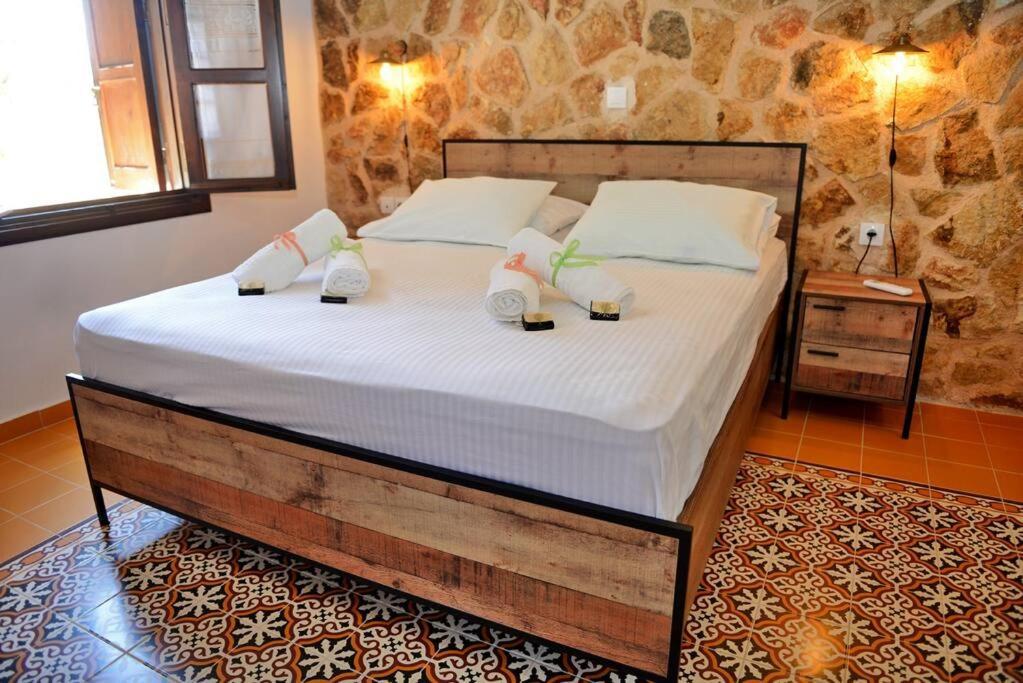 Meandros Suite In Old Town Rhodes City Екстериор снимка